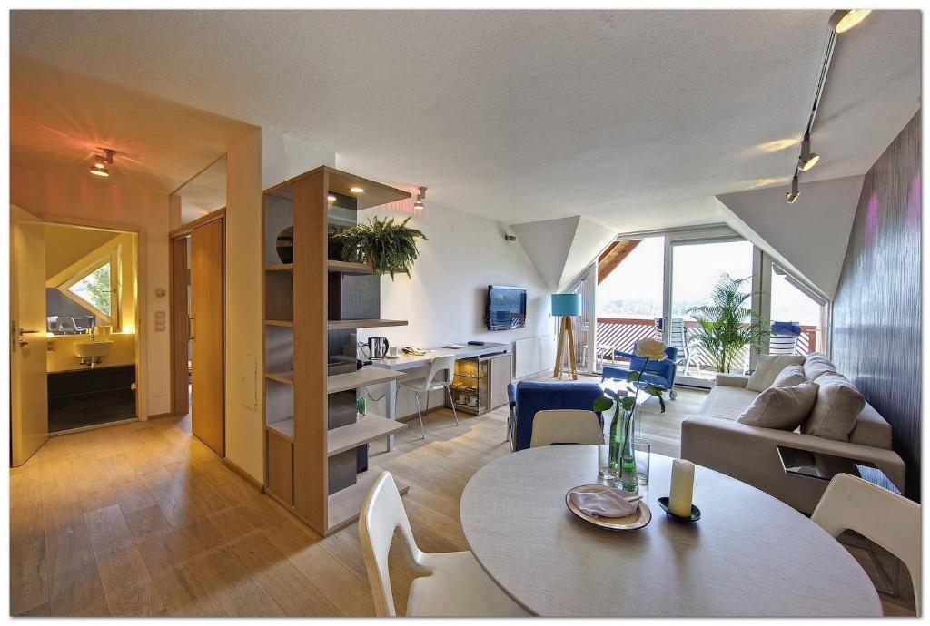 Kleines Hotel Kaernten フィラハ エクステリア 写真